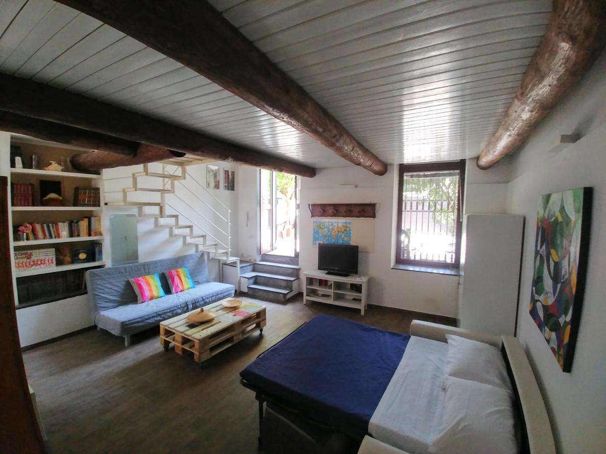 Asso Di Coppa Apartment Scafati Luaran gambar
