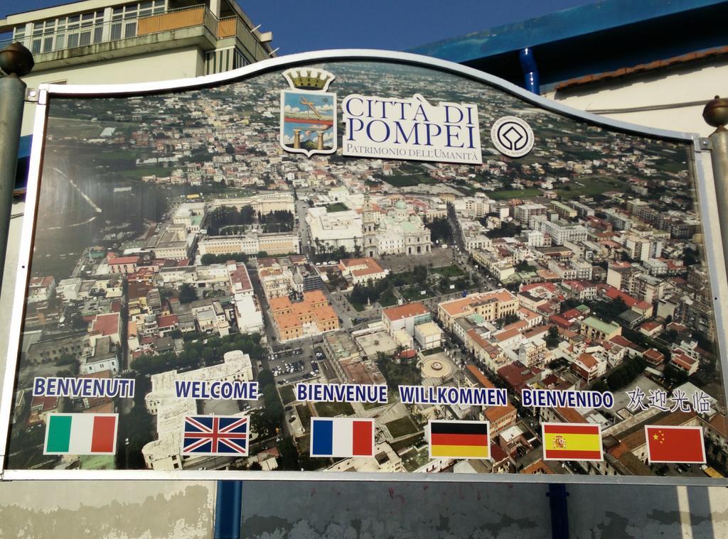 Asso Di Coppa Apartment Scafati Luaran gambar
